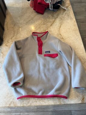 Patagonia Light Gray Fleece Pullover with Pink Trim